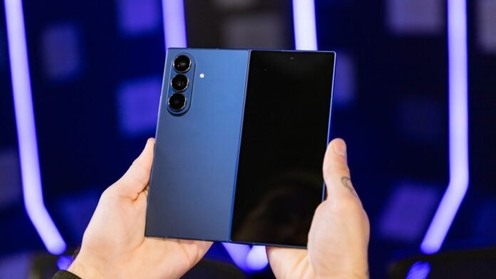 Tutoriais: Samsung provoca Apple em propaganda com Z Fold 7 Tutoriais: Samsung provoca Apple em propaganda com Z Fold 7