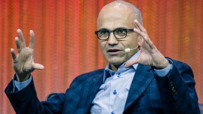 CEO da Microsoft recebe salário de R$ 520 milhões após demissões