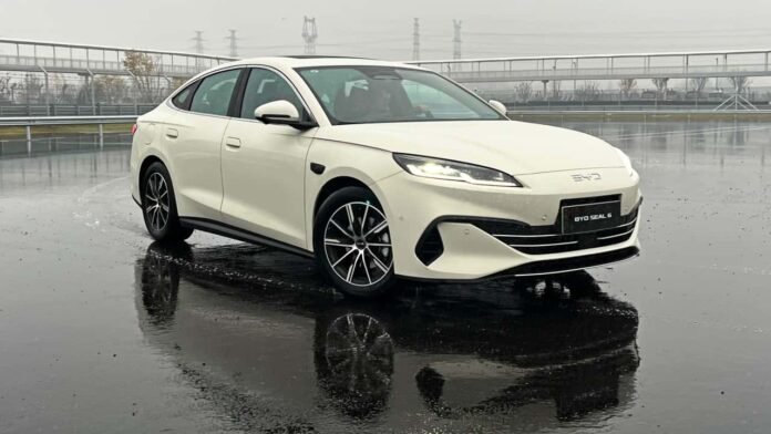 BYD Seal 6 DM-i: guia da versão híbrida, diferente da elétrica