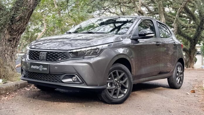 Fiat Argo lidera vendas diretas de automóveis em outubro