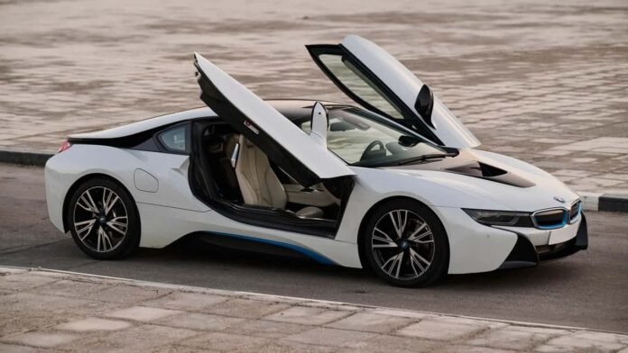 BMW i8 de Maradona vai a leilão