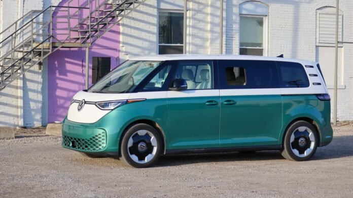 VW ID. Buzz sai de linha nos EUA; apelo da Kombi nao salvou