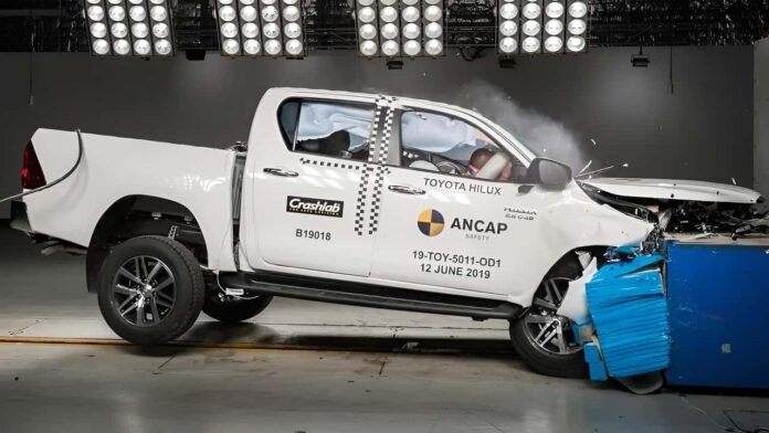 Toyota Hilux nova recebe nota máxima em teste de segurança